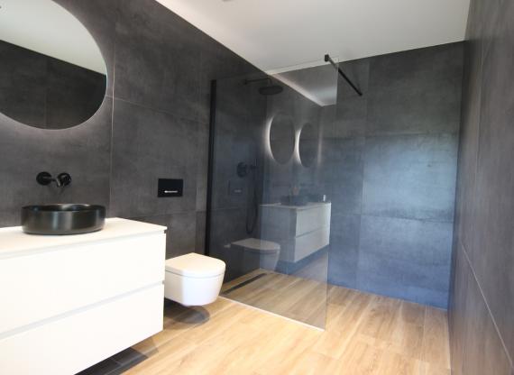 Ensuite Bathroom